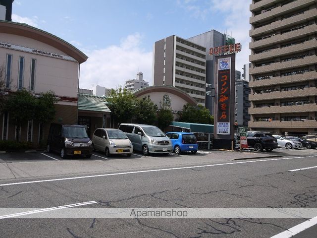 飲食店　コメダ（飲食店）まで650m