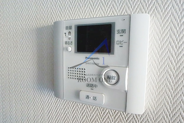 セキュリティ　モニター付きインターホンです。
