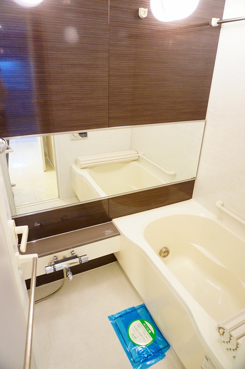 バス・シャワールーム