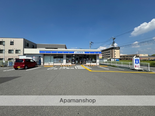 コンビニ　ローソン枚方長尾荒阪一丁目店（コンビニ）まで388m