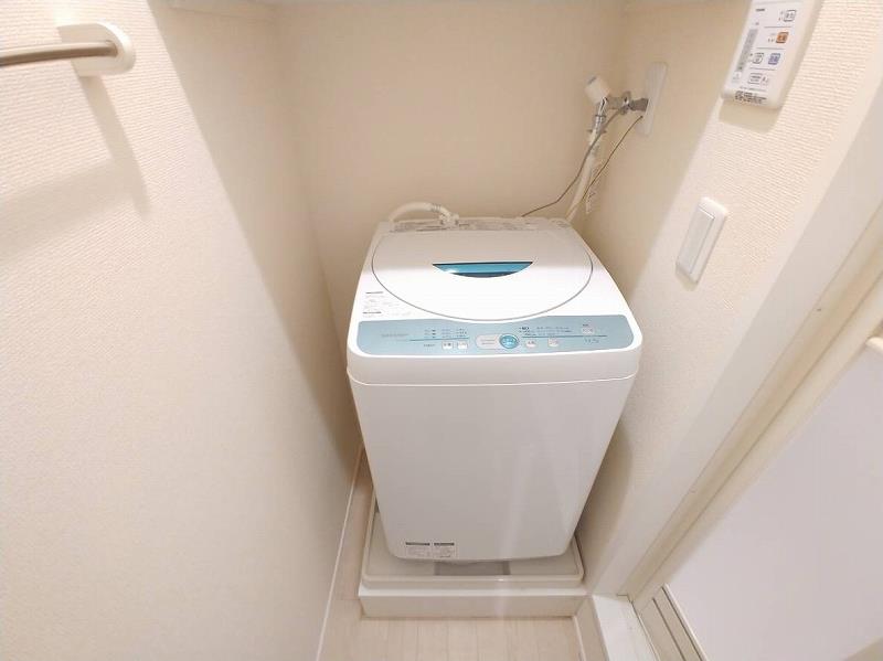 その他設備　家電：洗濯機　※写真とメーカーが異なる場合が御座います。