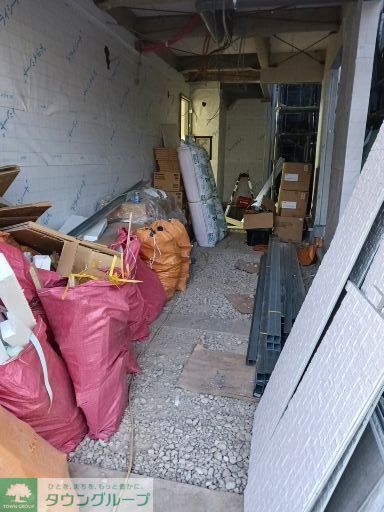 エントランス　駐車場