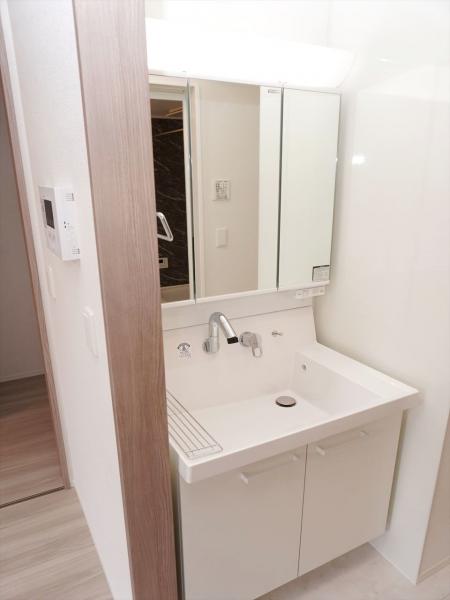 洗面設備　洗面所