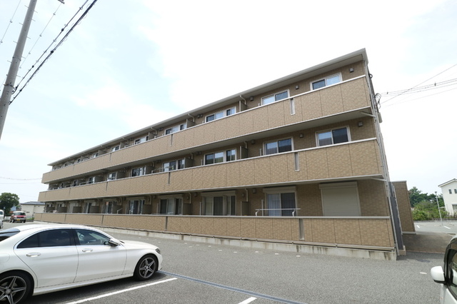 建物外観　Ａ棟