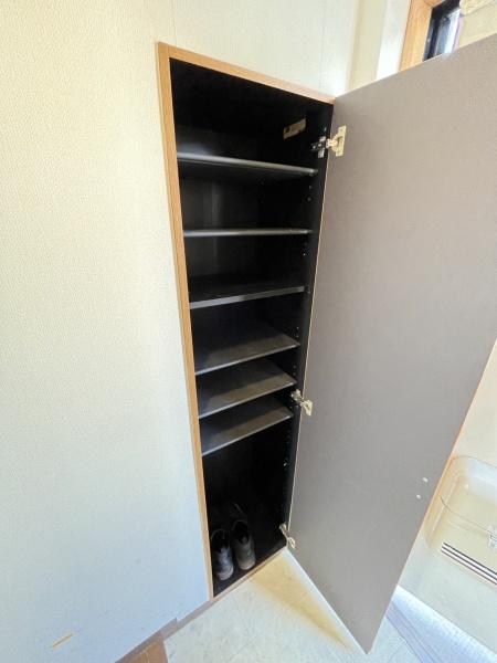 その他設備　下駄箱あります！