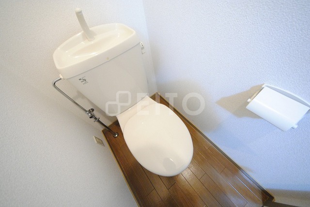 トイレ　写真は２０１号室