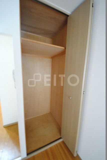 収納　写真は２０１号室