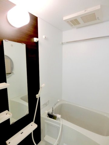 バス・シャワールーム　浴室