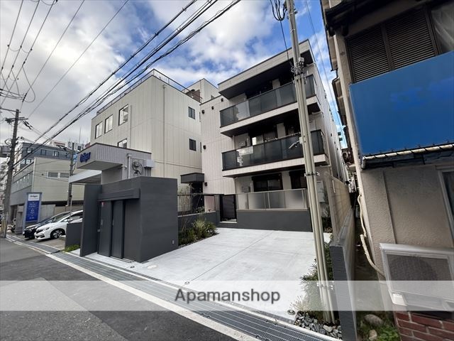 コンビニ　ローソン吹田垂水三丁目店（コンビニ）まで211m