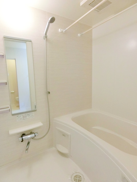 バス・シャワールーム　★追焚＆浴室乾燥機付きバスルーム★