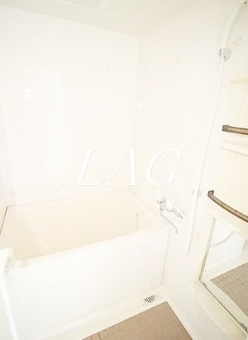 バス・シャワールーム　お風呂です。