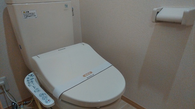 トイレ　２０１　トイレ