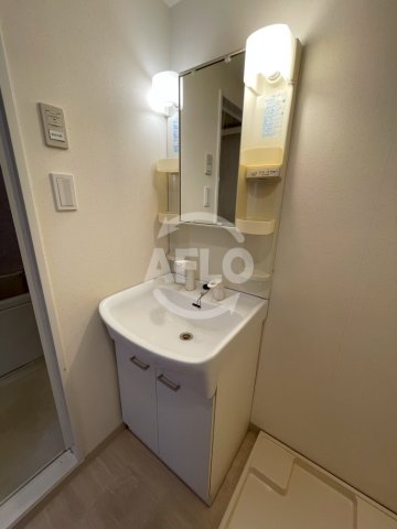 洗面設備　エルシア北田辺　独立洗面台