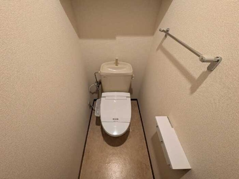 トイレ　図面と現状に相違がある場合には現状を優先