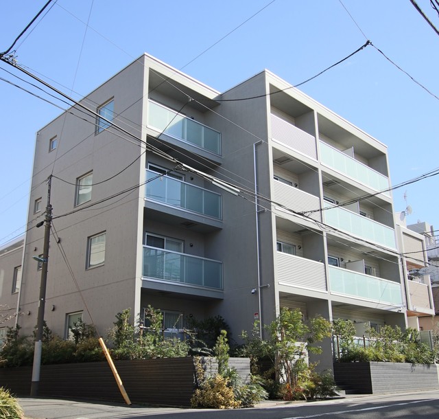 建物外観　★鉄筋コンクリート造のマンションです★