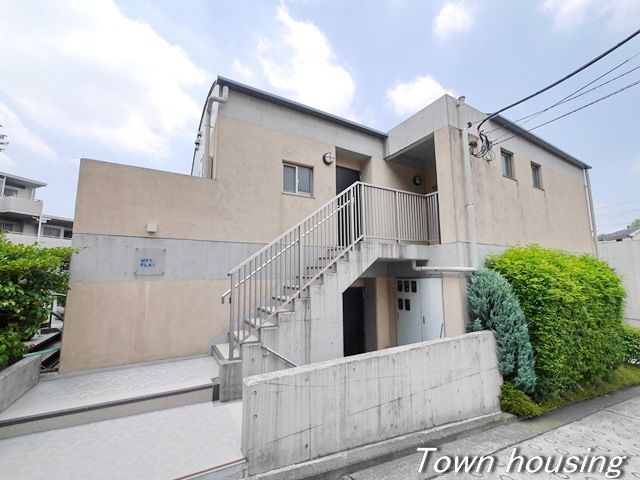 建物外観　閑静な住宅街