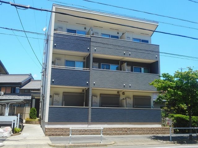 建物外観　外観もきれいです