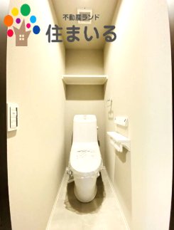 トイレ　※写真は同型タイプとなります