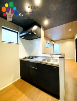 キッチン　※写真は同型タイプとなります