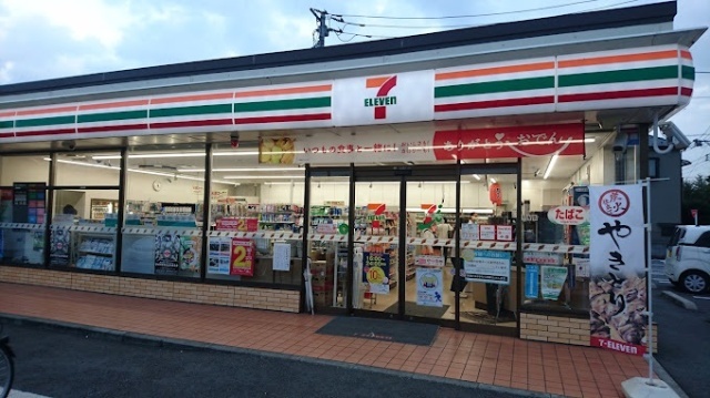コンビニ　セブンイレブン瑞穂松原中央公園前店（コンビニ）まで612m