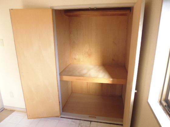 収納　※別部屋の写真です