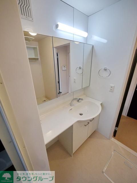 洗面設備　♪広い洗面化粧台