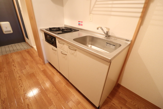 キッチン　※別部屋の写真です