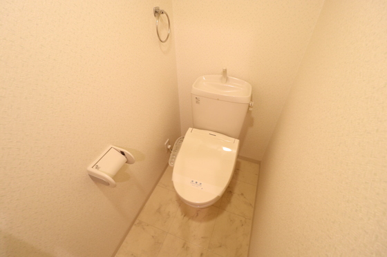 トイレ　※別部屋の写真です