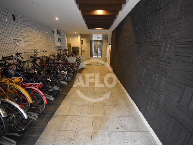 エントランス　サニーハウス天満橋　エントランス