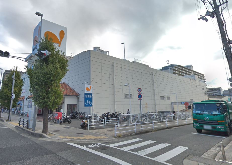 スーパー　ダイエー甲南店（スーパー）まで685m