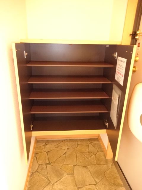 その他　下駄箱