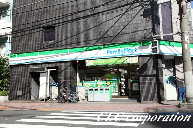 コンビニ　ファミリーマート 台東三筋店（コンビニ）まで281m