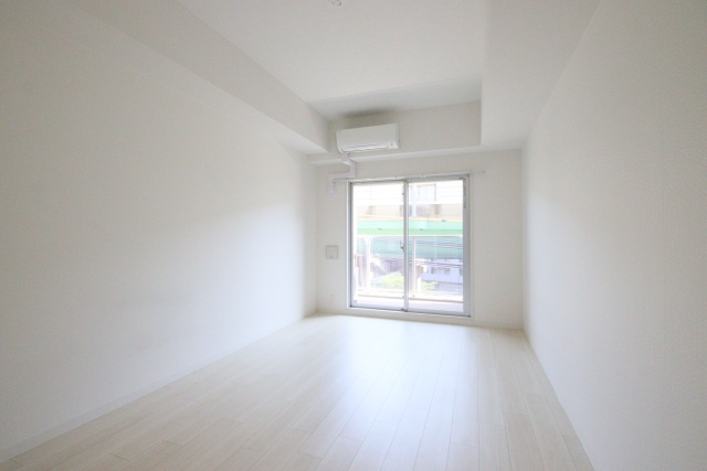 居室・リビング　※別室の参考写真の為、現況優先です。