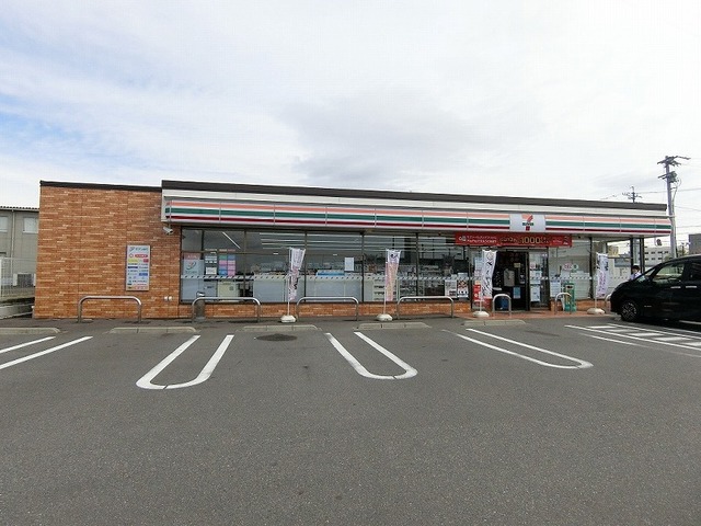 コンビニ　セブンイレブン本巣宗慶店（コンビニ）まで162m