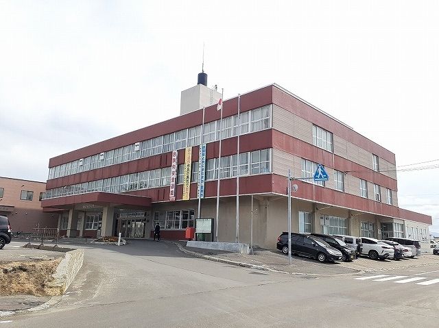 役所　留萌市役所（役所）まで1700m