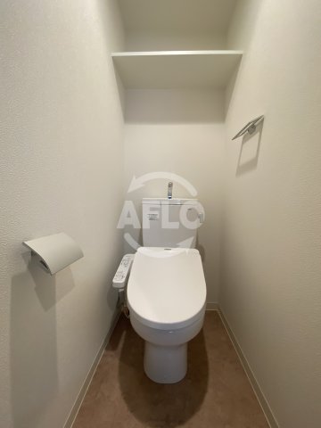 トイレ　アプリーレ中之島　温水洗浄便座