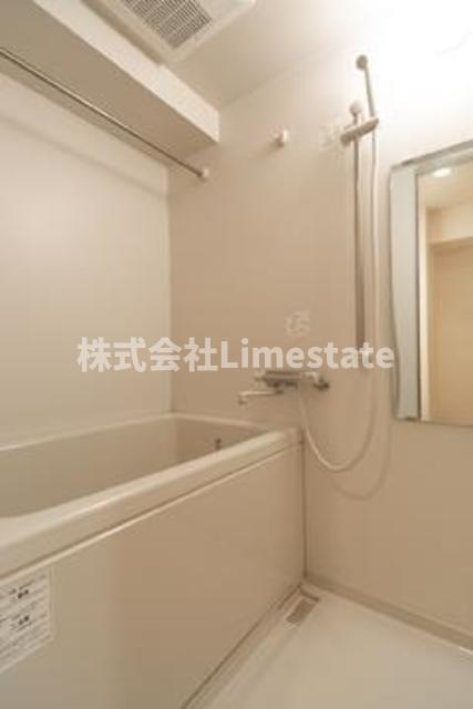 バス・シャワールーム　別部屋参考写真