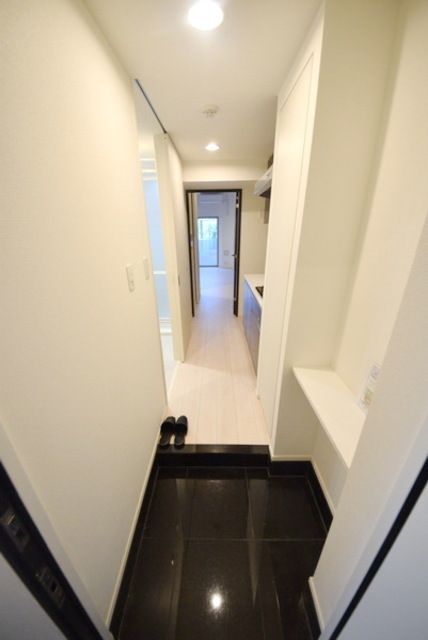 玄関　★広々とした玄関スペース★