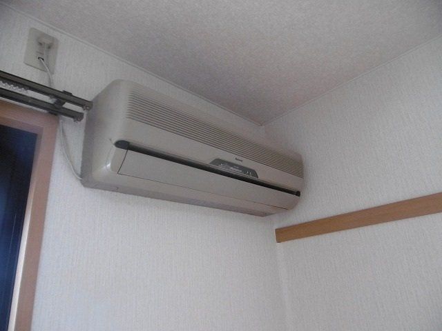その他設備　エアコン一基付いています。