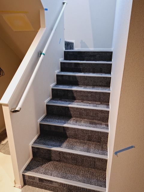 ロビー　★共有部階段★