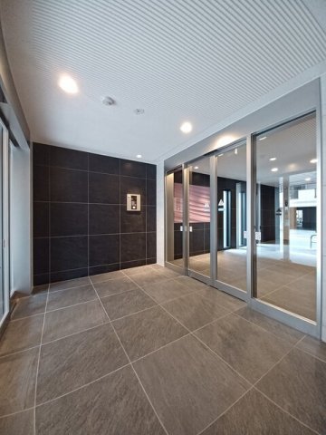 エントランス　毎日通るエントランスはこのようになっています