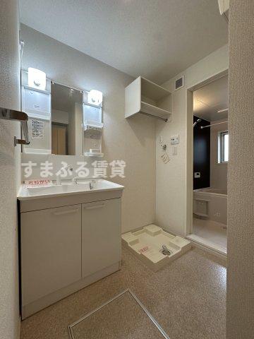 洗面設備　同仕様　反転の場合あり（05672-205）