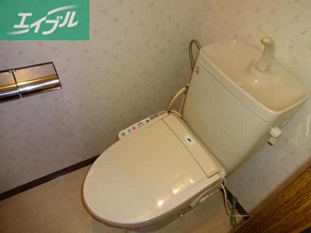トイレ　シャワー付トイレ