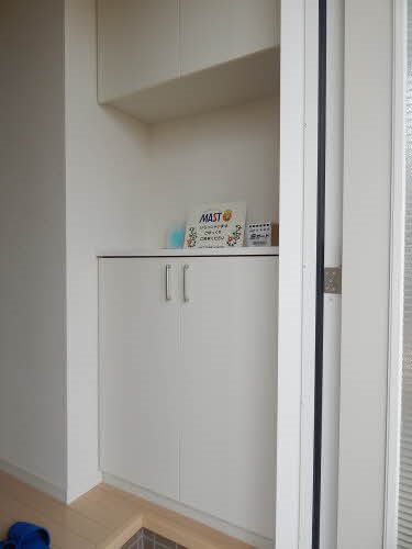 玄関　収納も沢山あります♪