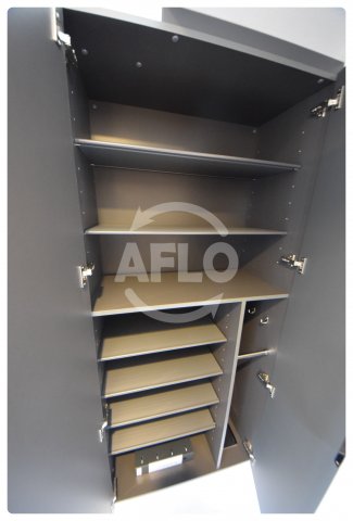 収納　ヴィラ・セレーノ玉造本町　シューズボックス