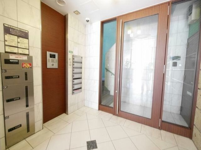 エントランス　エントランス部分