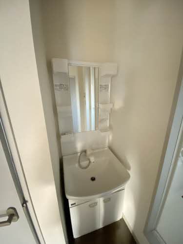 洗面設備　洗面化粧台