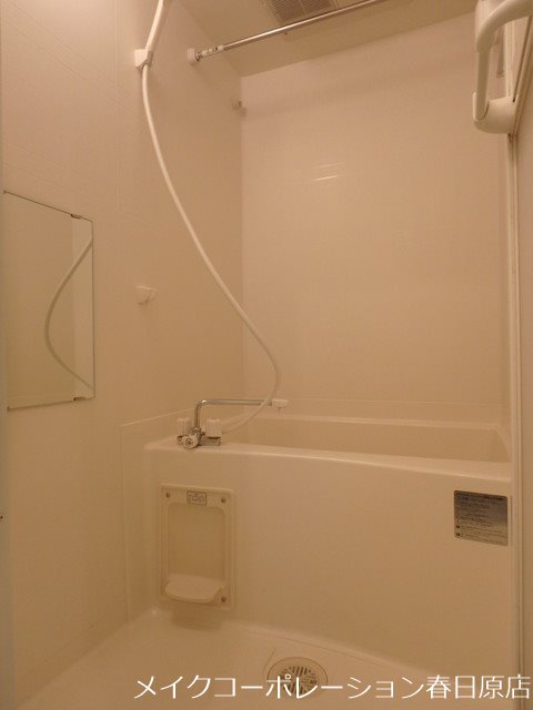 バス・シャワールーム　写真は同型タイプ