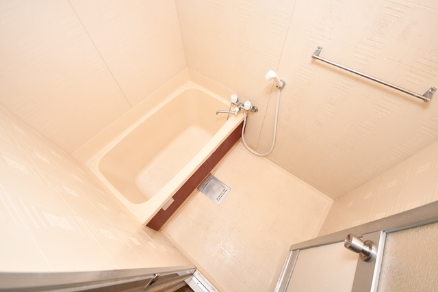 バス・シャワールーム　お風呂