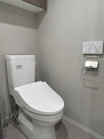 トイレ　トイレもきれいです